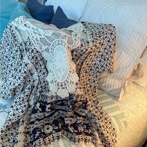 Johnny Was Cream Lace Tunic. New without tags